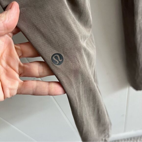 Lululemon Vindur Pant *lululemon lab - Picture 4 of 14